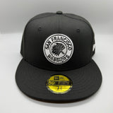 SF Warriors HWC Primary Logo ‘62-68 (Black / White) NE Fitted