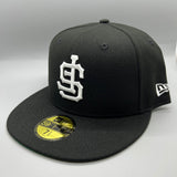 SF Giants “Upside Down” (Black/White) NE Fitted w/Green UV