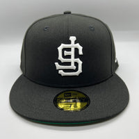 SF Giants “Upside Down” (Black/White) NE Fitted w/Green UV