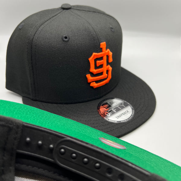 SF Giants “Upside Down” (Game) NE Snapback